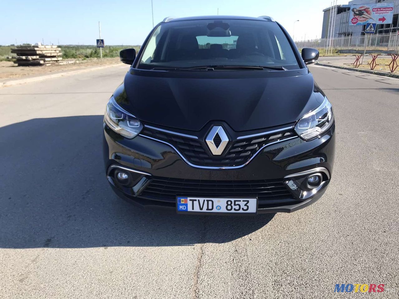 2018' Renault Grand Scenic photo #2
