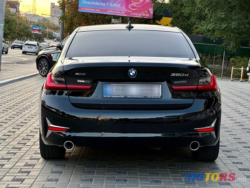 2019' BMW 3 Series photo #5