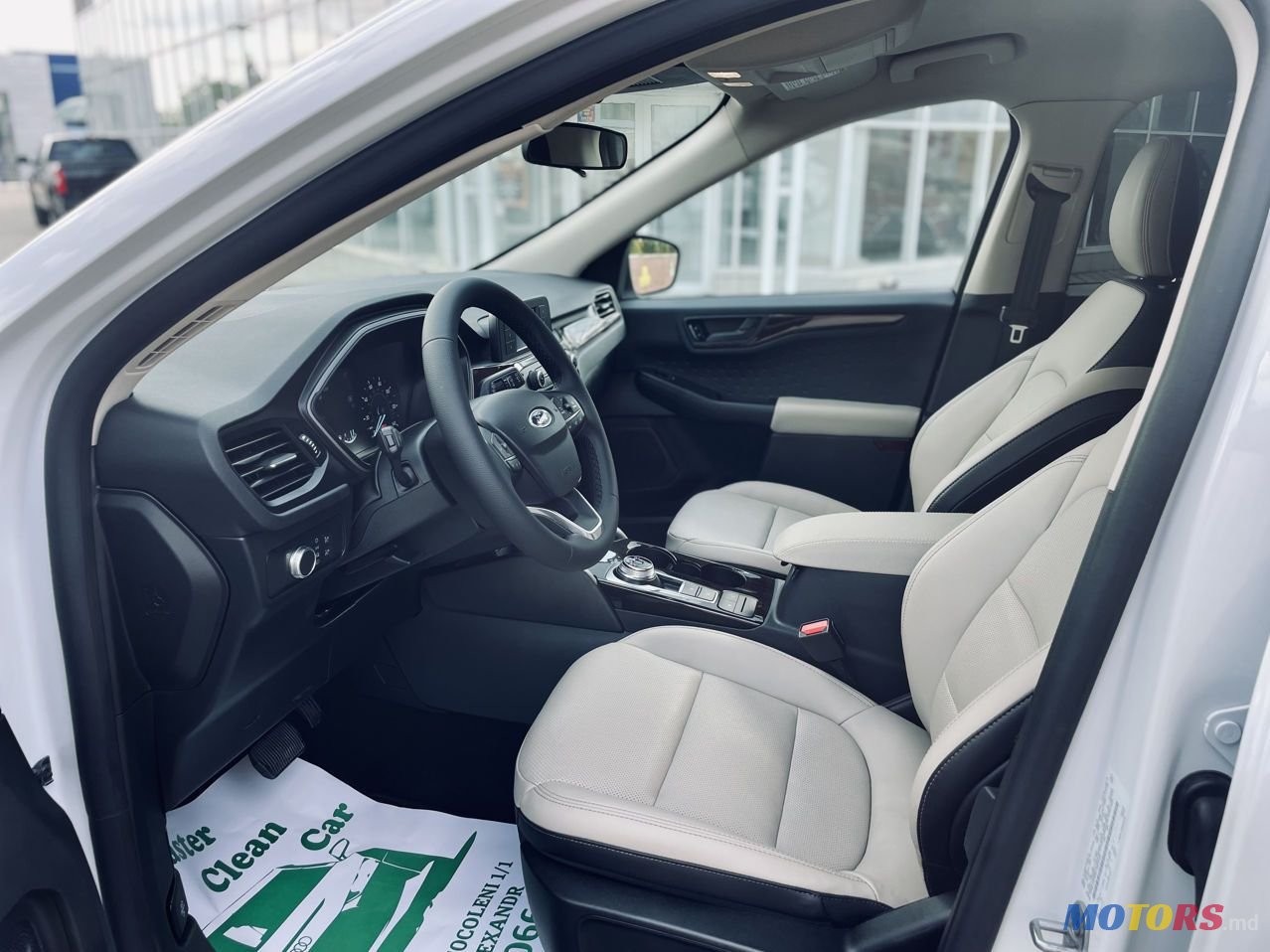 2019' Ford Escape photo #5