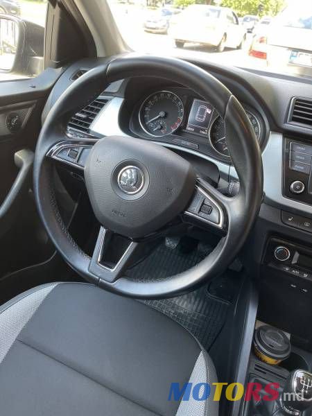 2015' Skoda Fabia photo #3