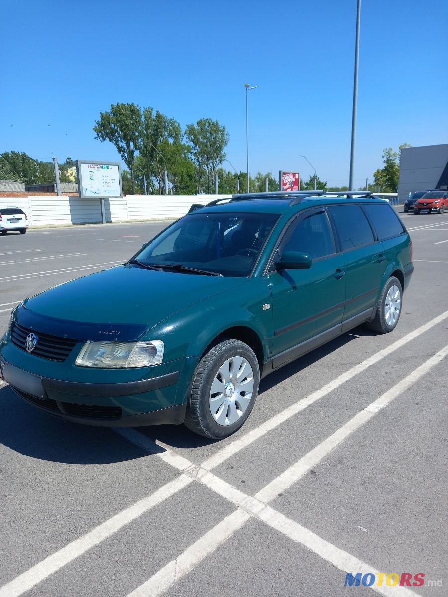 2000' Volkswagen Passat photo #6