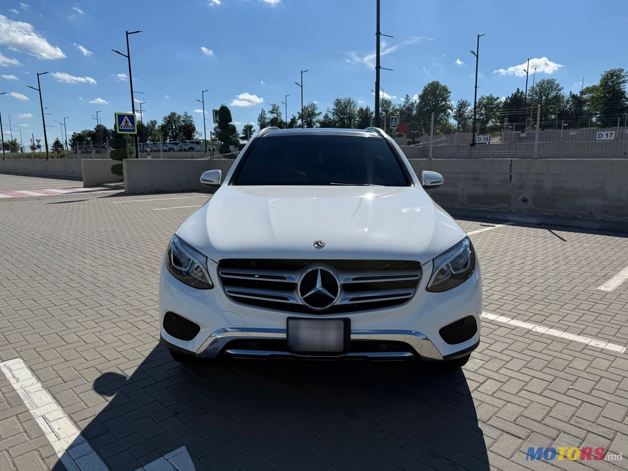 2018' Mercedes-Benz GLC photo #4