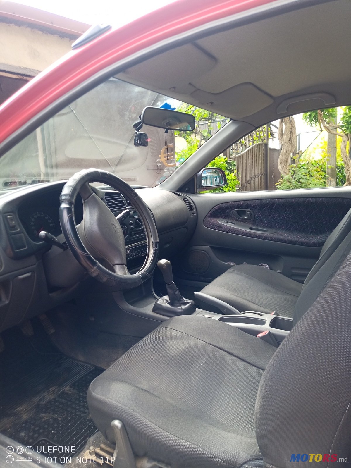 1998' Mitsubishi Colt photo #2