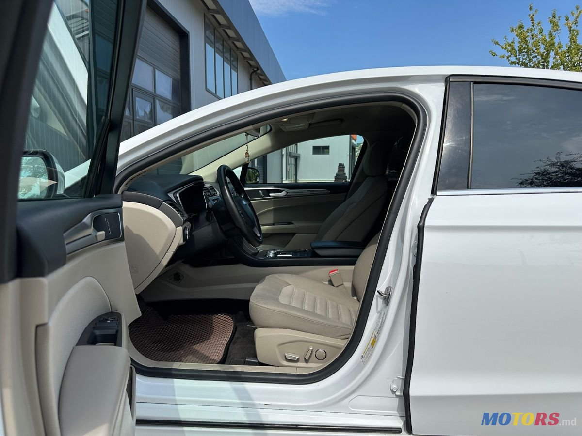 2018' Ford Fusion photo #5