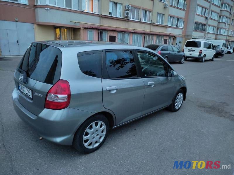 2005' Honda Jazz photo #3