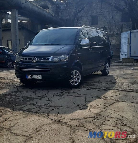 2009' Volkswagen Transporter photo #1