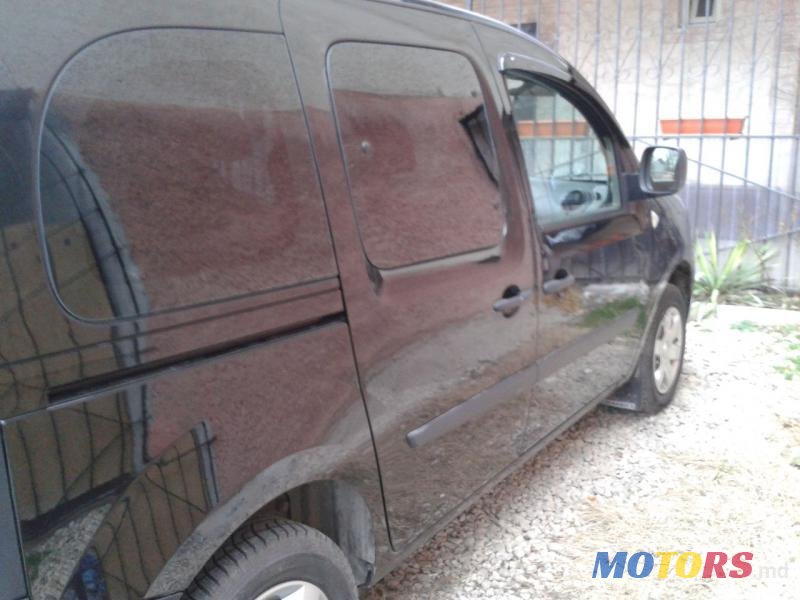 2010' Renault Kangoo photo #3