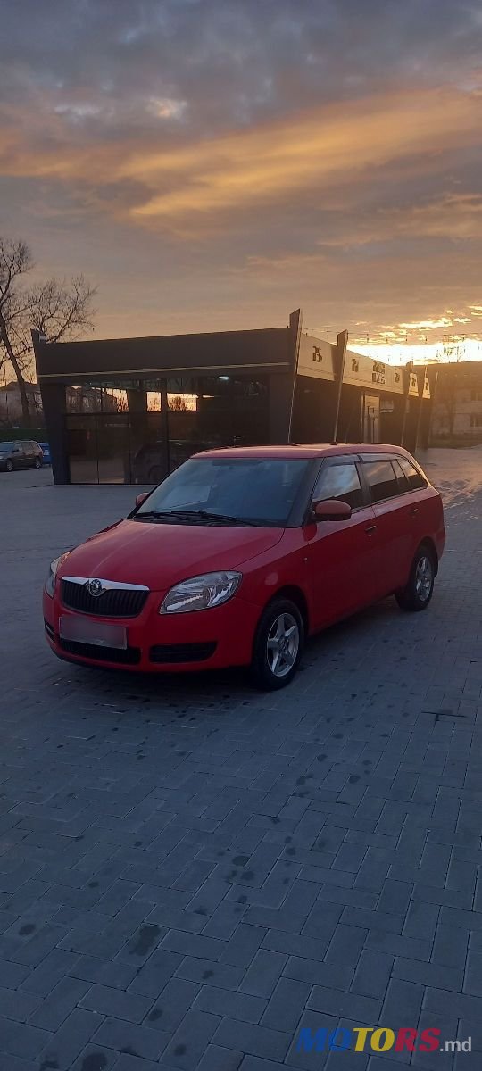 2009' Skoda Fabia photo #1