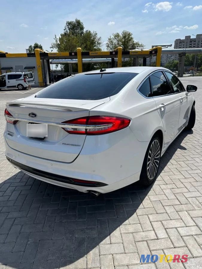 2017' Ford Fusion photo #3