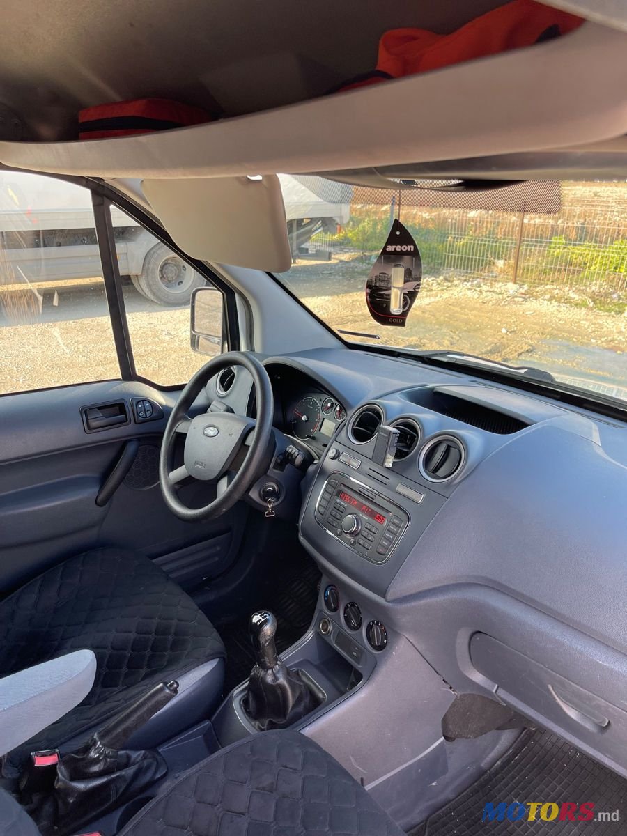 2011' Ford Tourneo Connect photo #6