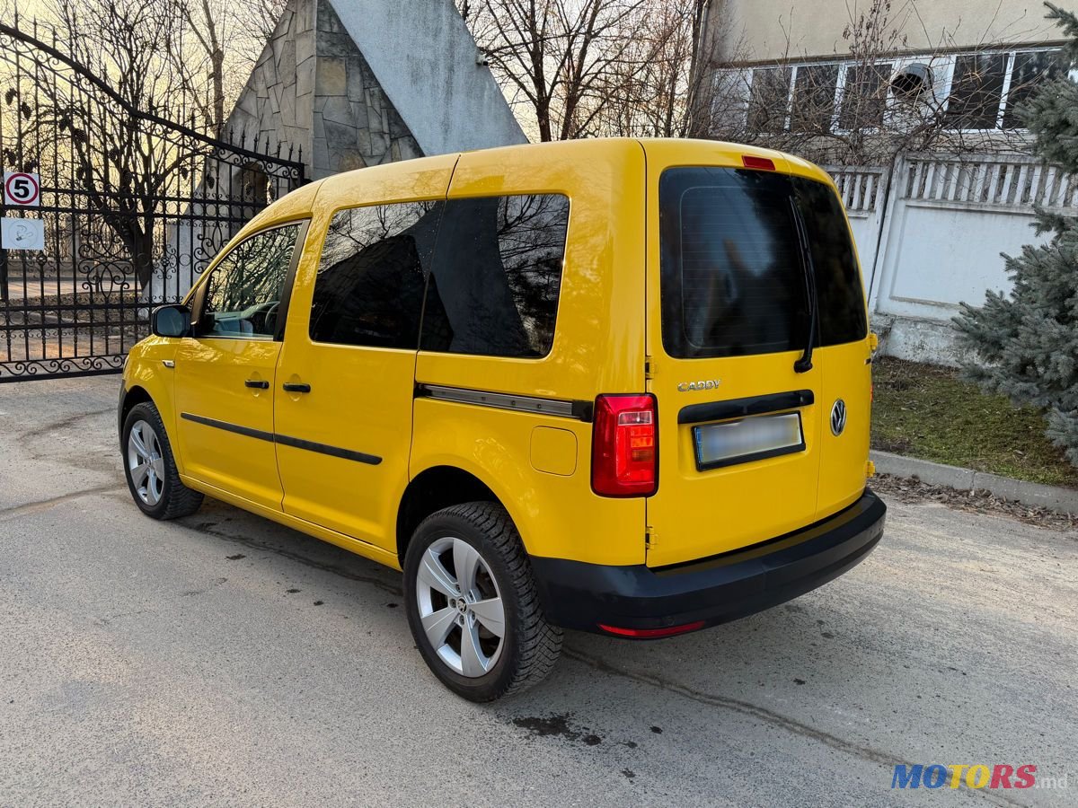 2020' Volkswagen Caddy photo #6