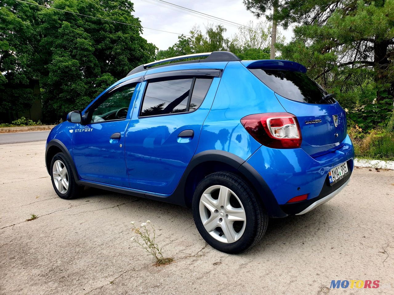 2013' Dacia Sandero Stepway photo #2
