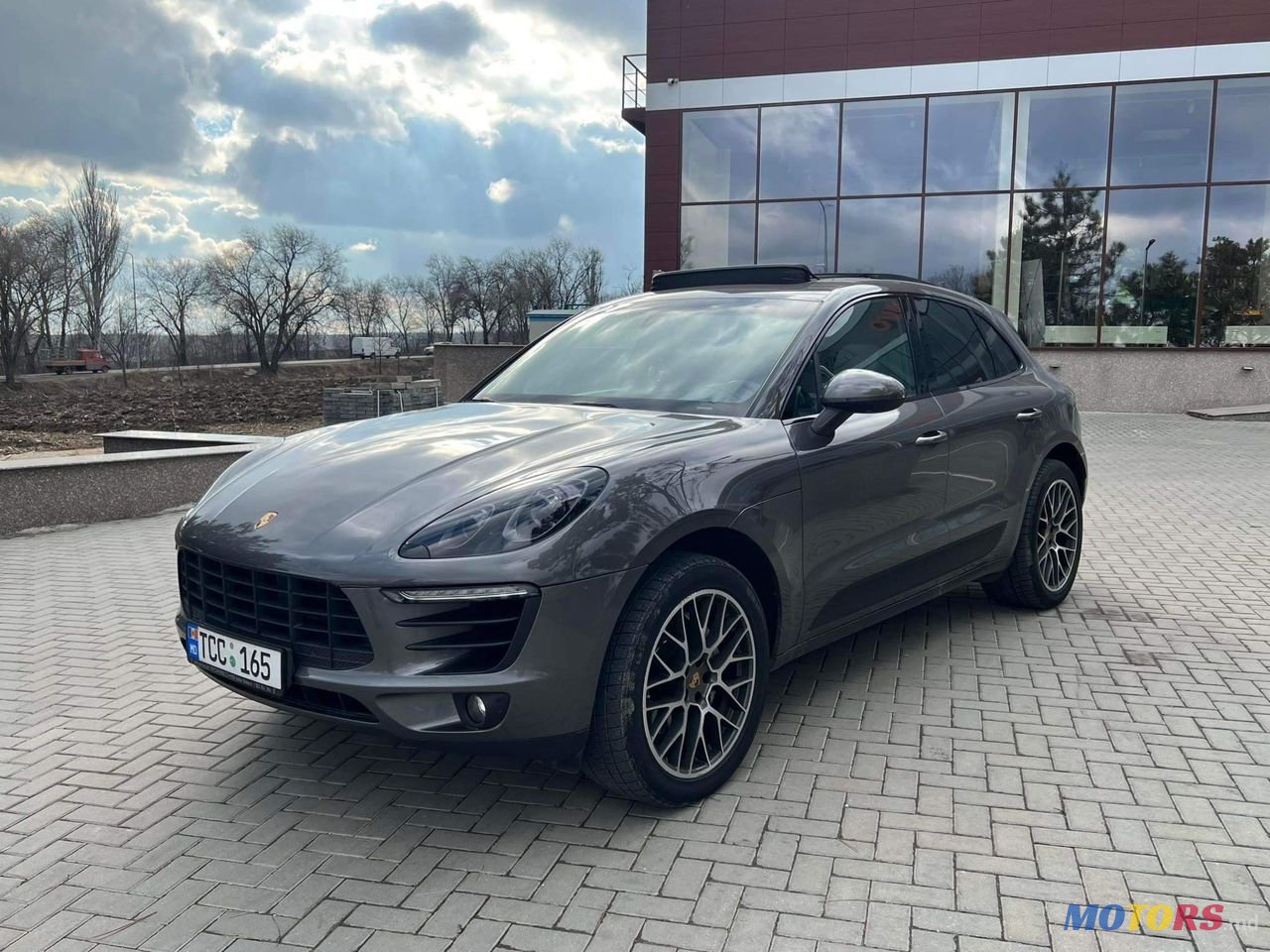 2014' Porsche Macan photo #1