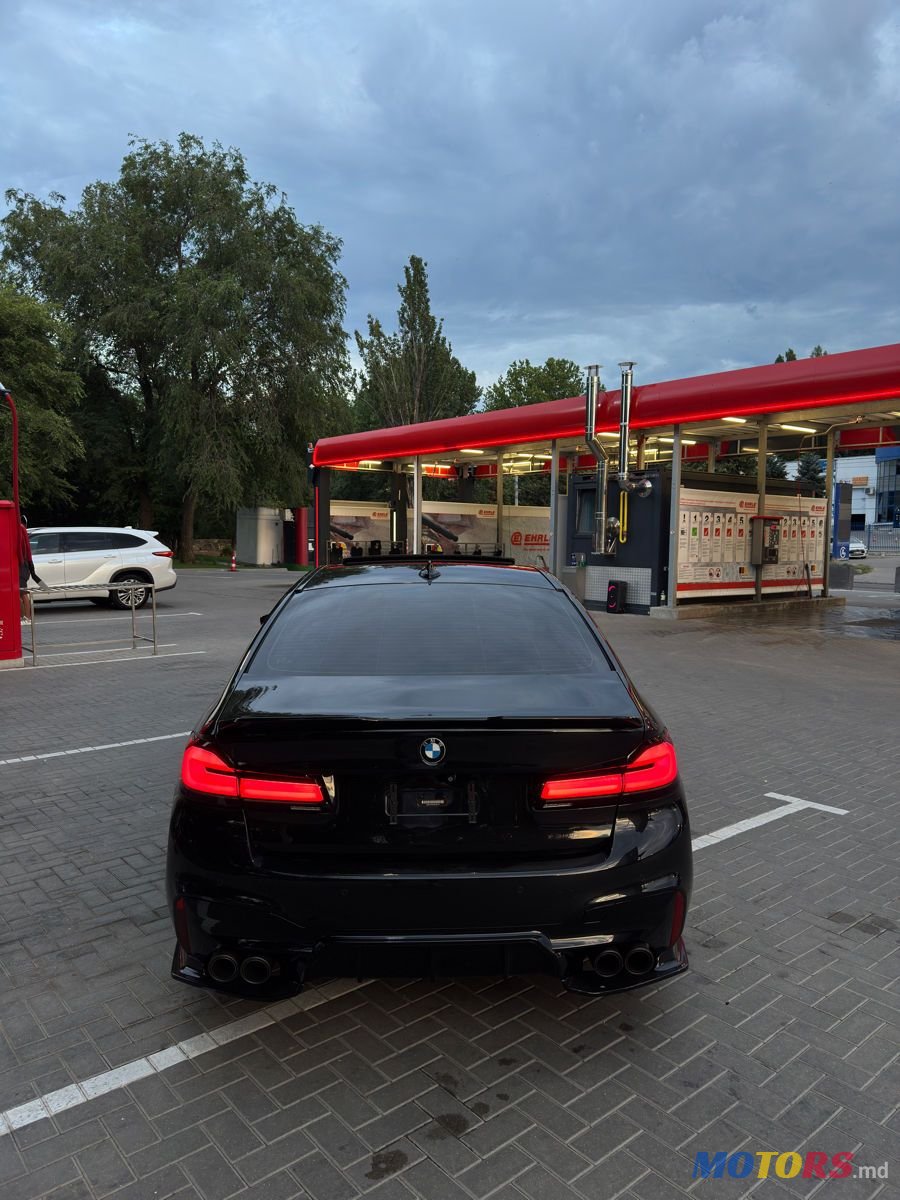 2017' BMW 5 Series photo #4