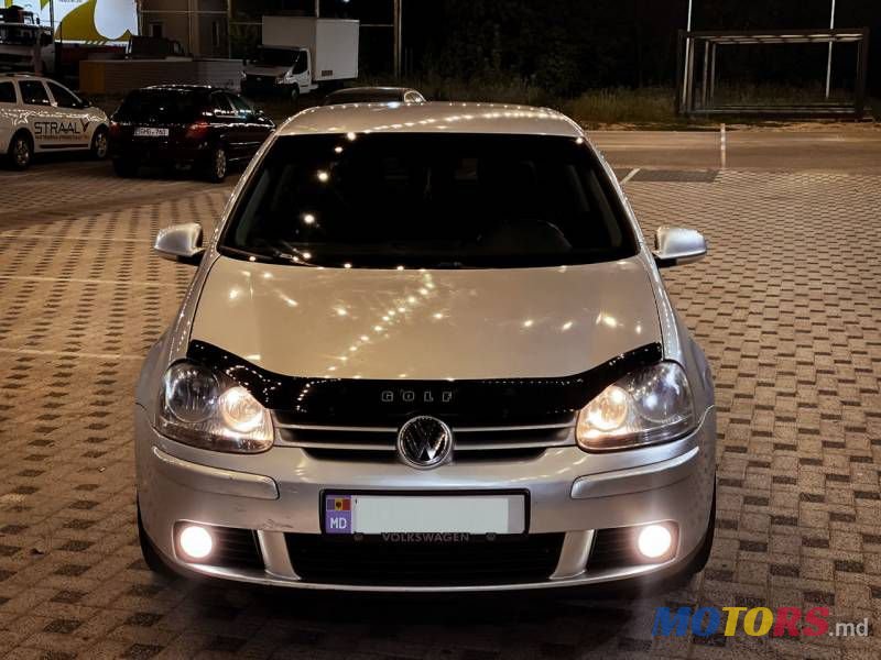 2007' Volkswagen Golf photo #4