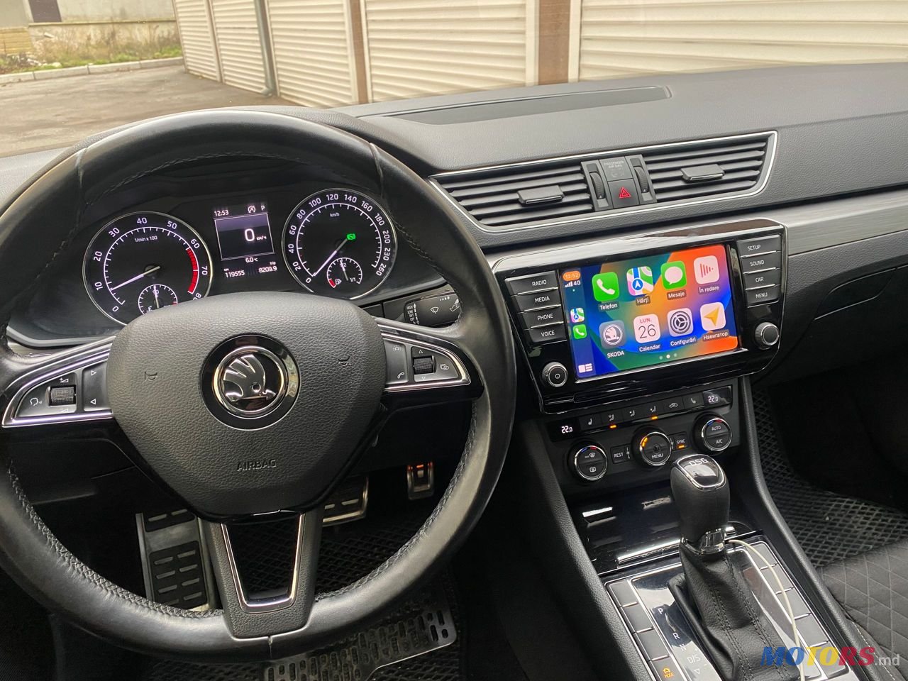 2017' Skoda Superb photo #3