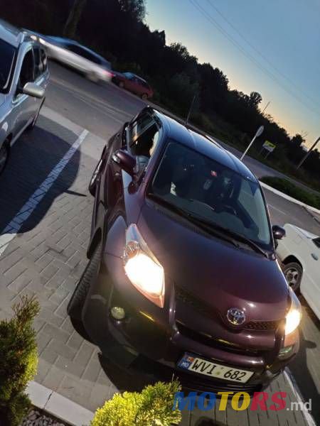 2011' Toyota Urban Cruiser photo #5