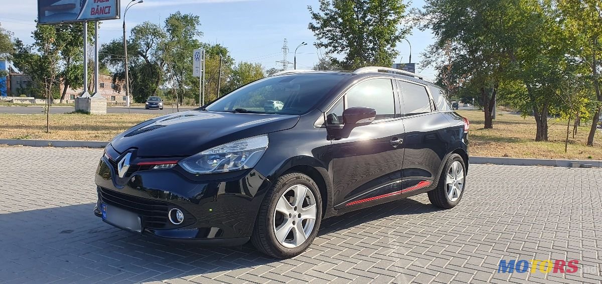 2015' Renault Clio photo #5