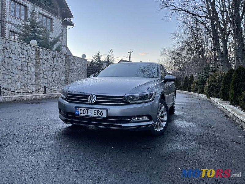 2018' Volkswagen Passat photo #1