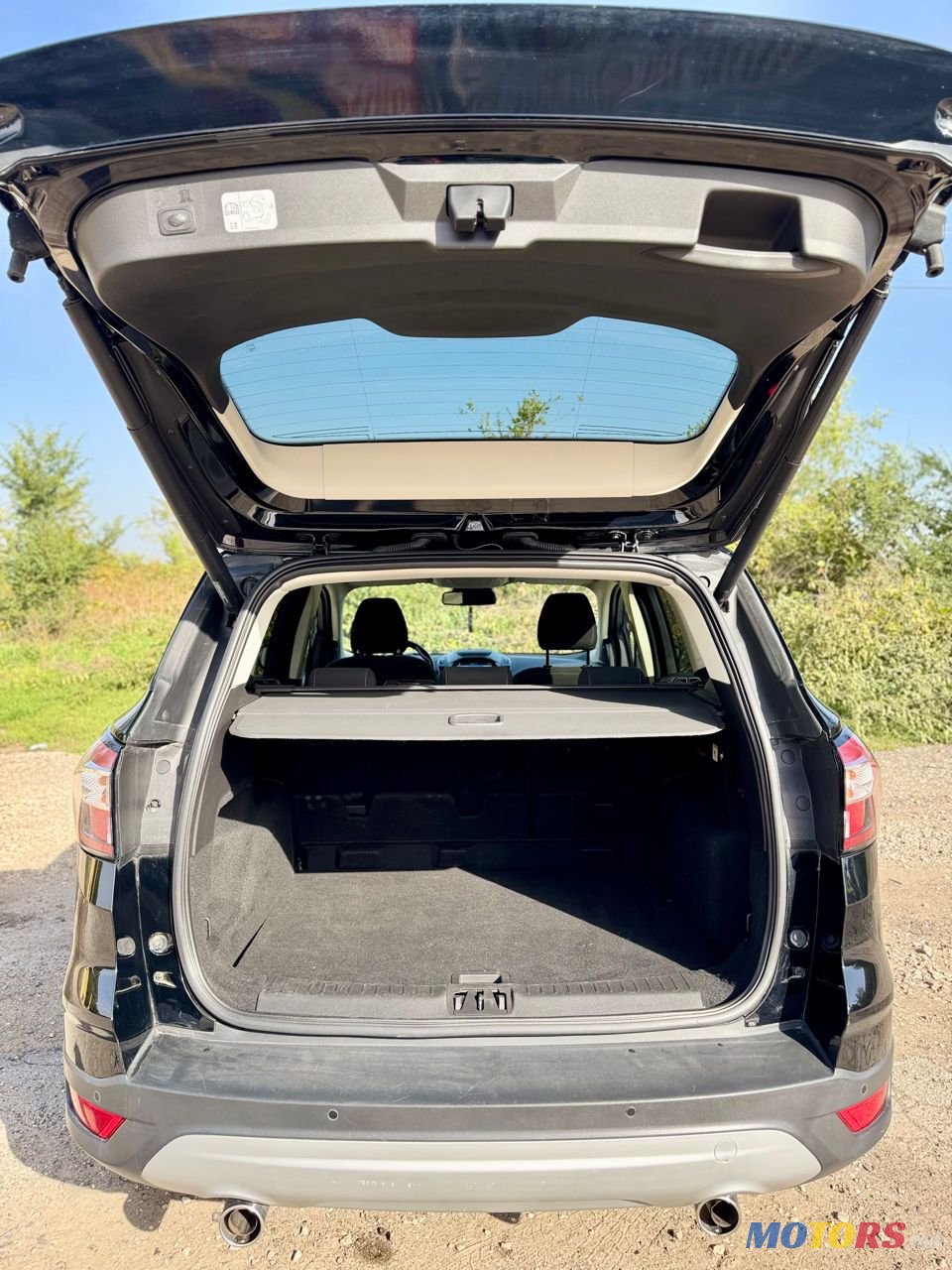 2017' Ford Kuga photo #5