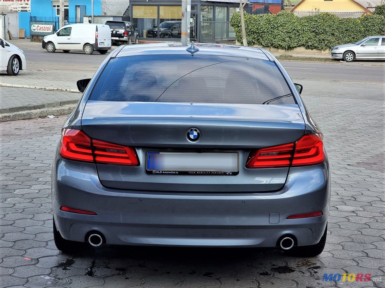 2017' BMW 5 Series photo #5