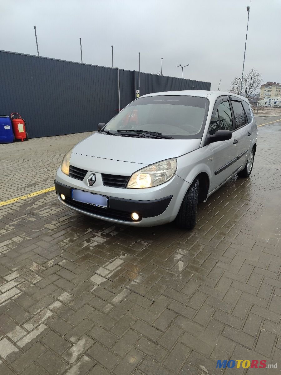 2005' Renault Grand Scenic photo #6