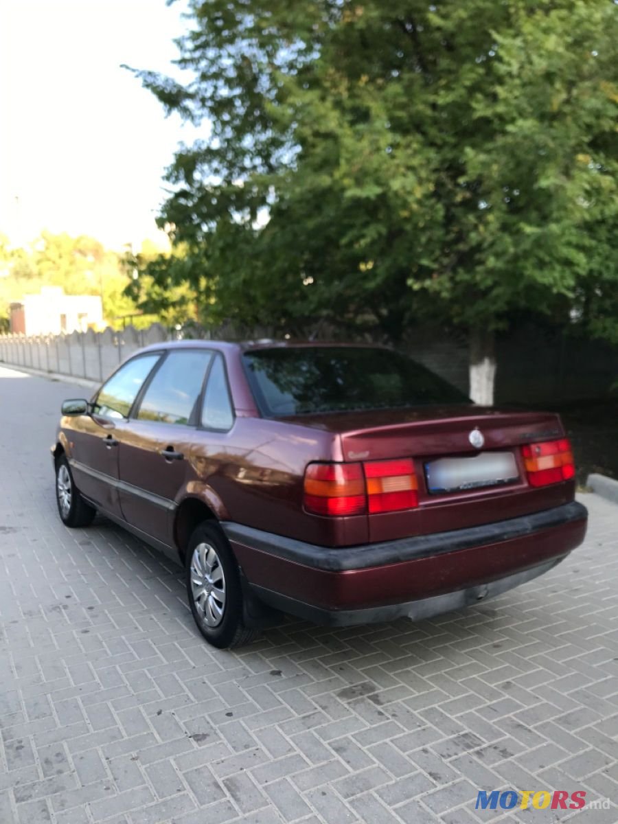 1995' Volkswagen Passat photo #3