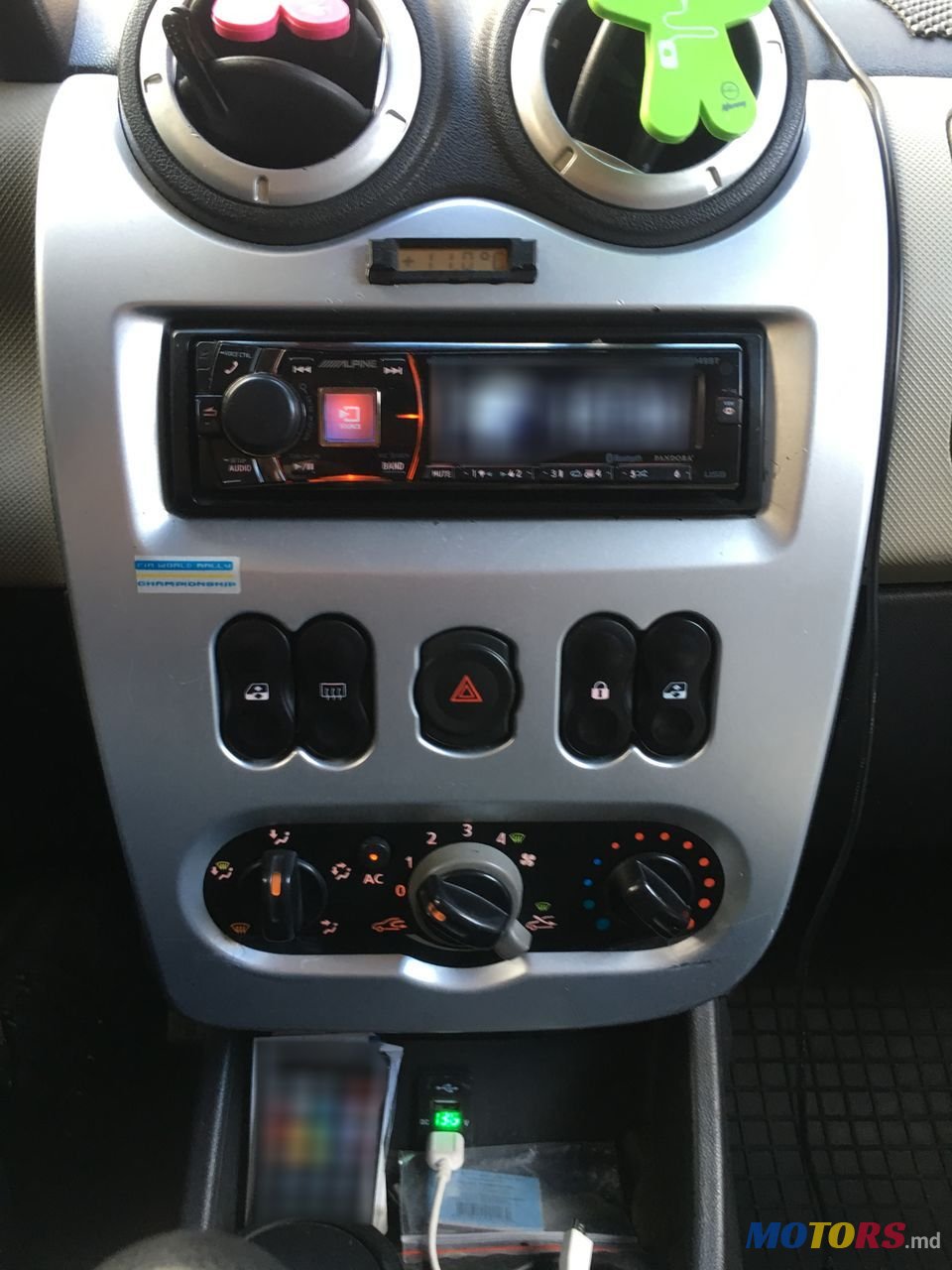 2011' Dacia Logan Mcv photo #5