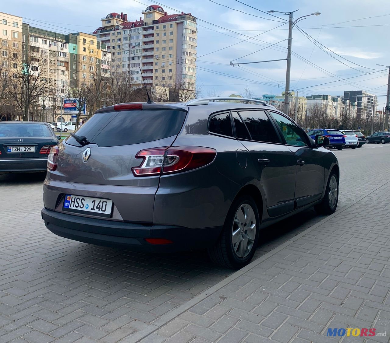 2012' Renault Megane photo #4