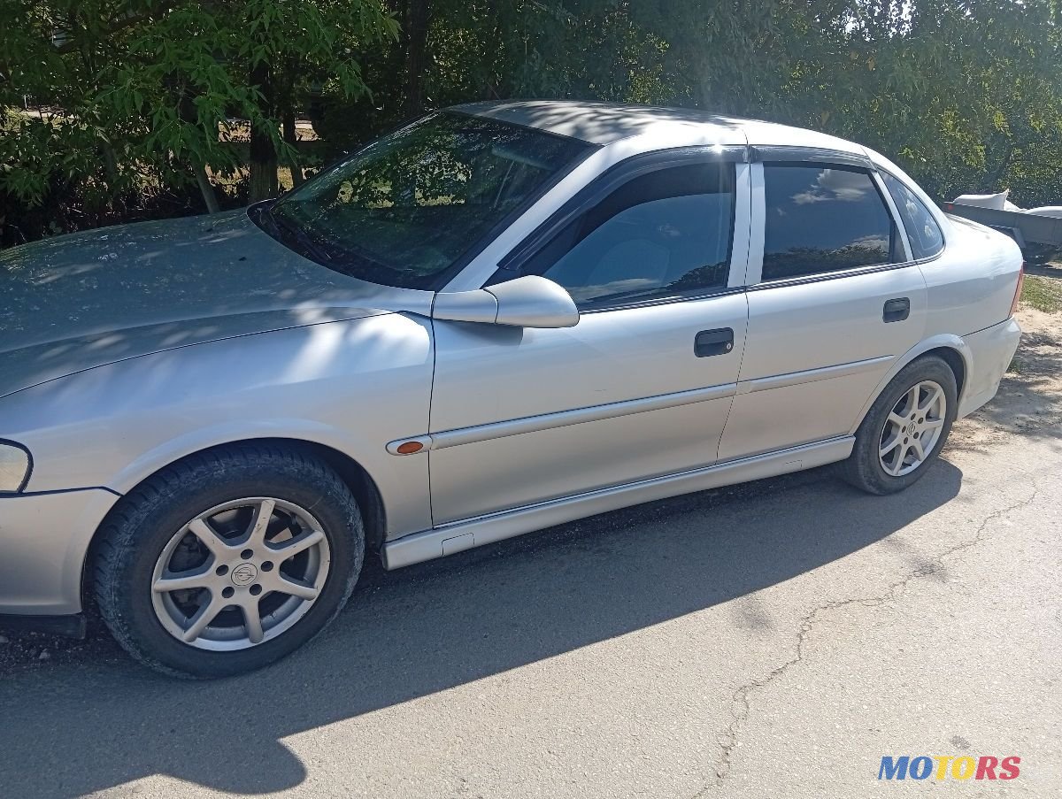 2000' Opel Vectra photo #3