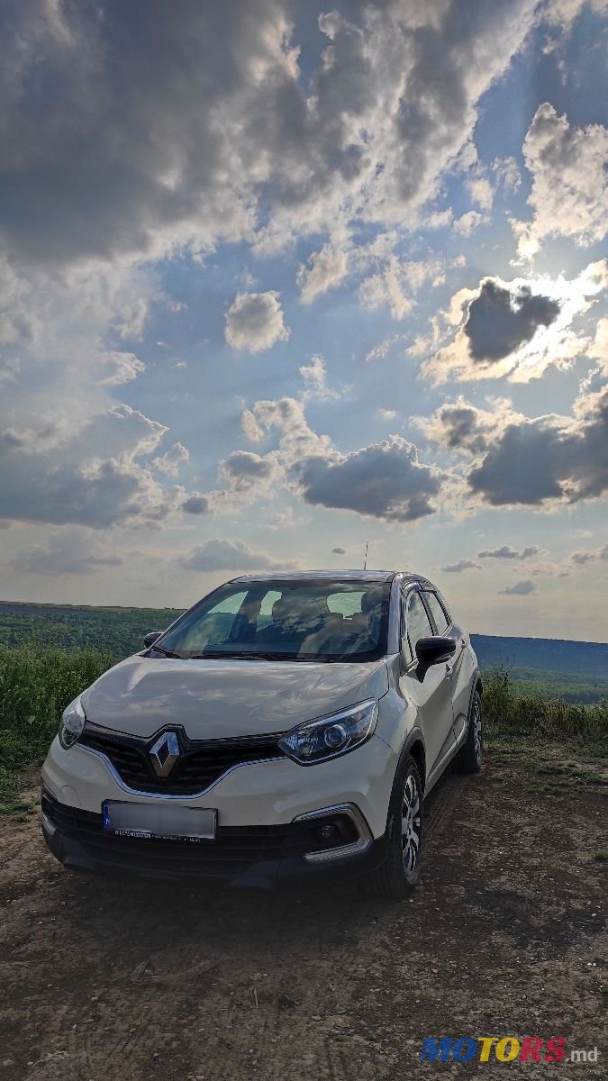 2019' Renault Captur photo #4