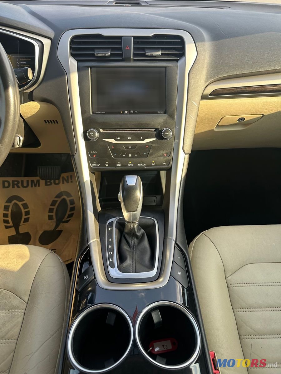 2013' Ford Fusion photo #6