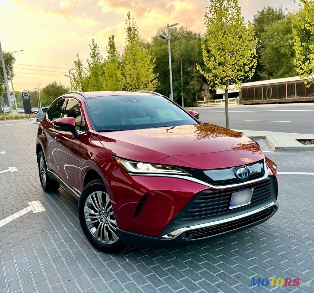 2021' Toyota Venza photo #1