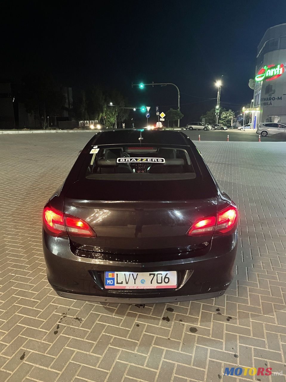 2013' Opel Astra photo #4