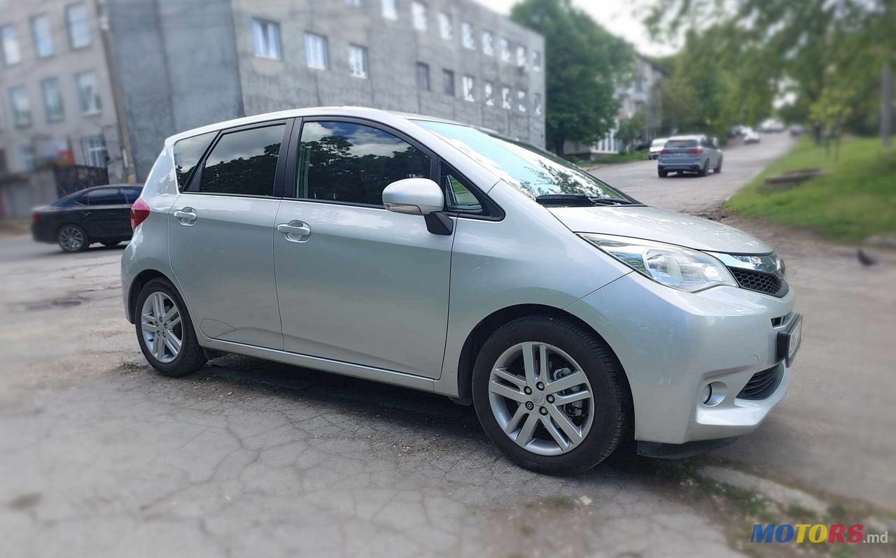 2012' Subaru Trezia photo #3