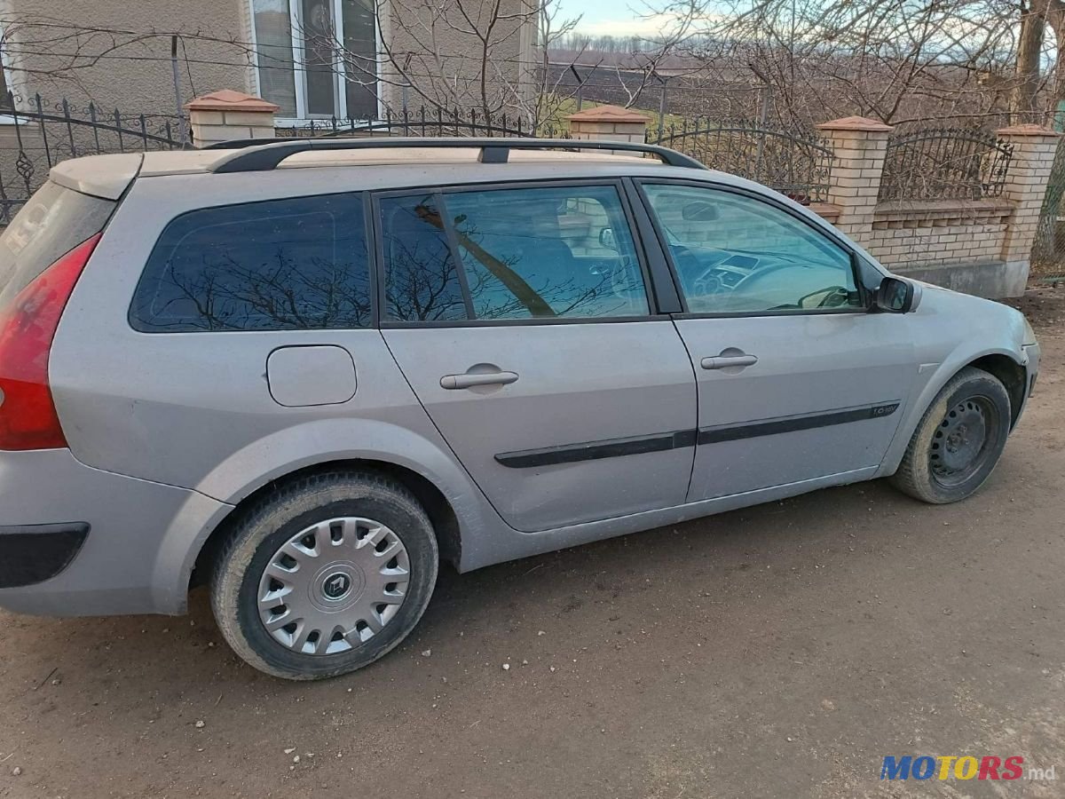 2004' Renault Megane photo #3
