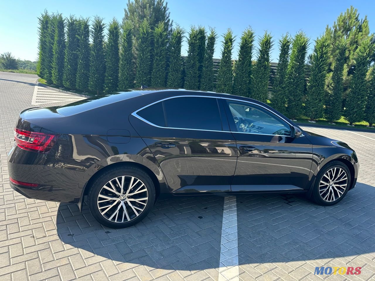 2019' Skoda Superb photo #4