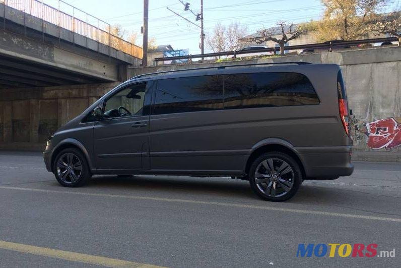 2006' Mercedes-Benz Viano photo #1