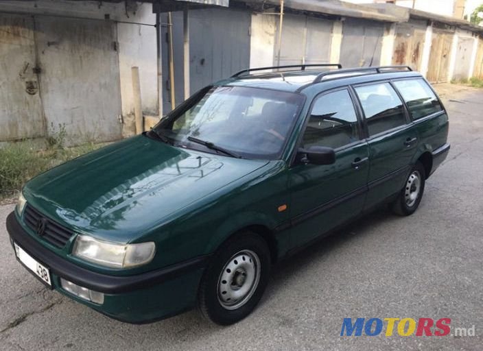 1994' Volkswagen Passat photo #3