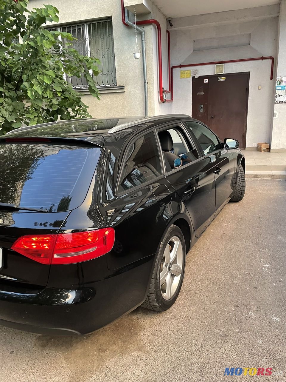 2010' Audi A4 photo #2