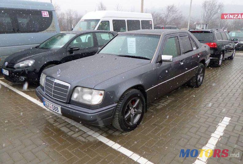 1995' Mercedes-Benz 124 photo #1