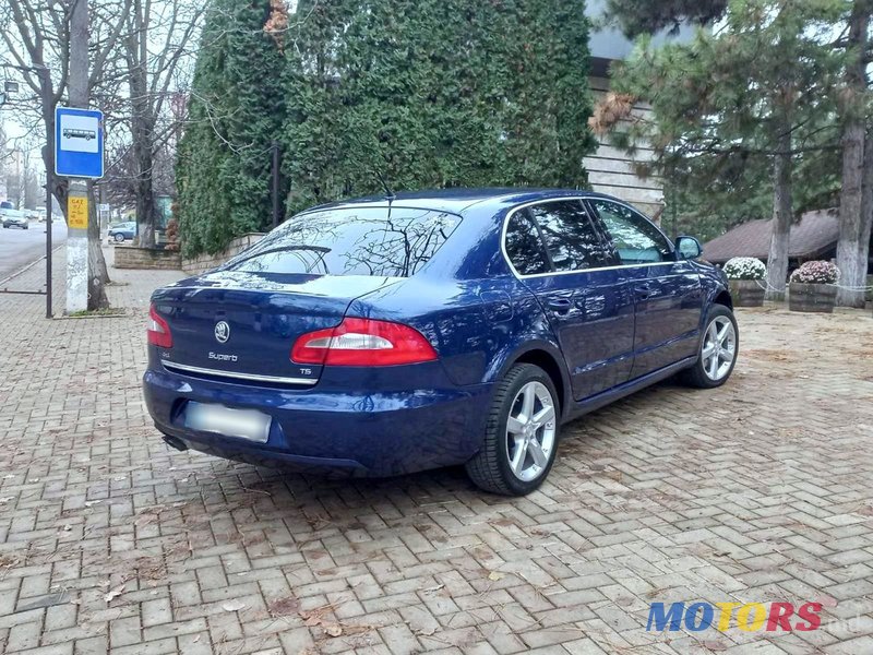 2009' Skoda Superb photo #3