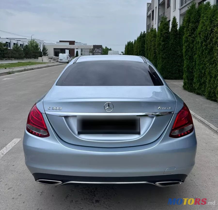 2015' Mercedes-Benz C-Class photo #3