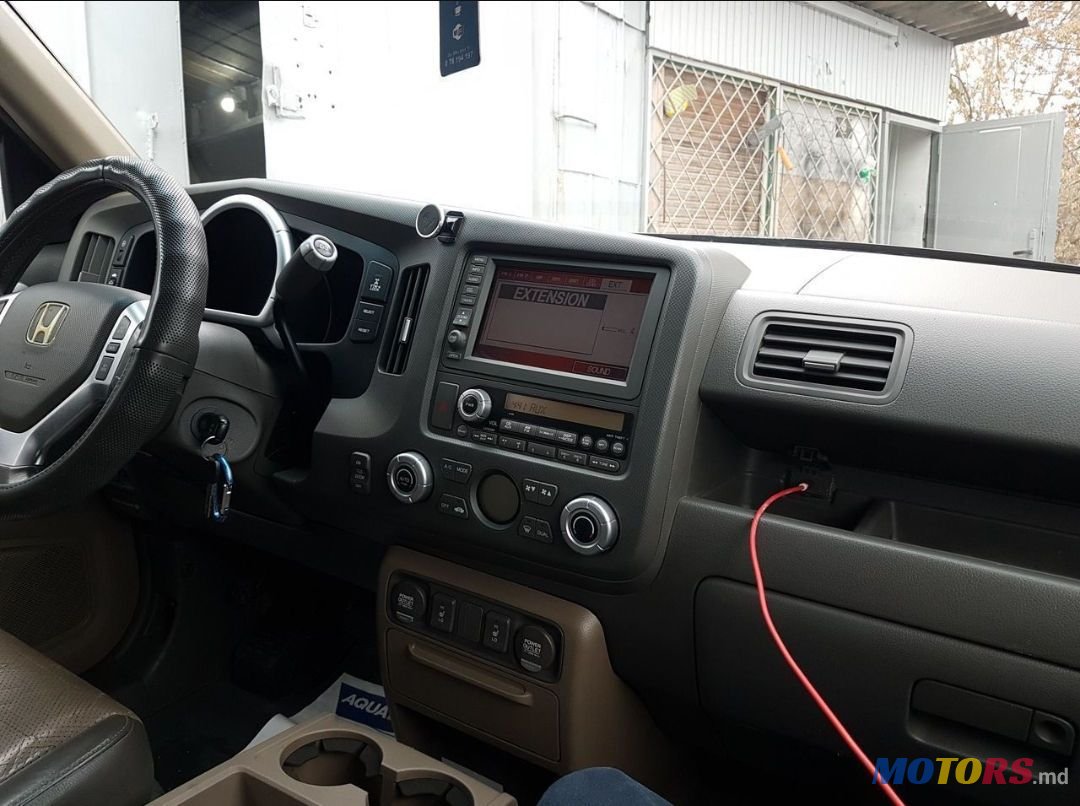 2006' Honda Ridgeline photo #6