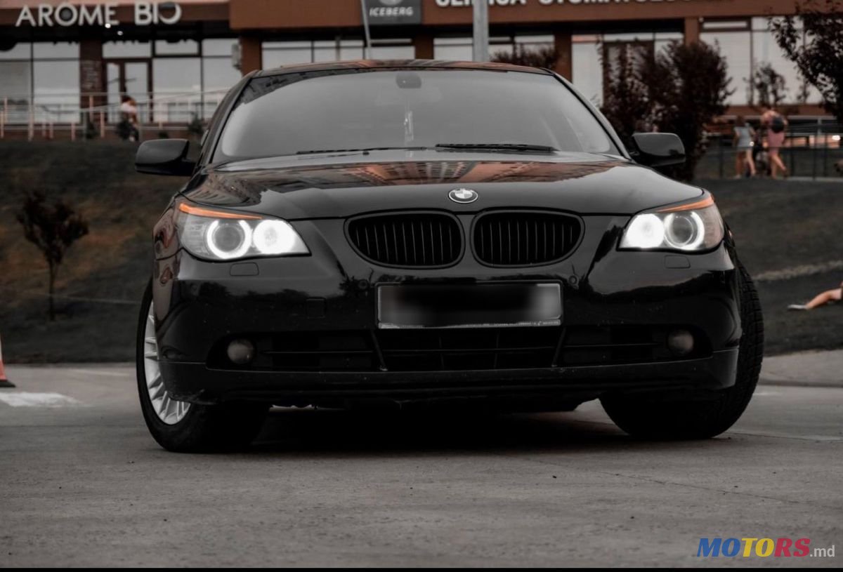 2004' BMW 5 Series photo #1