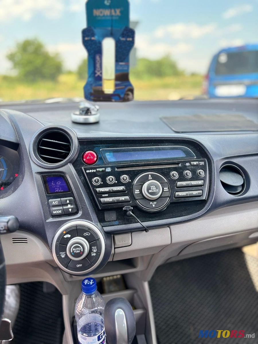 2009' Honda Insight photo #6