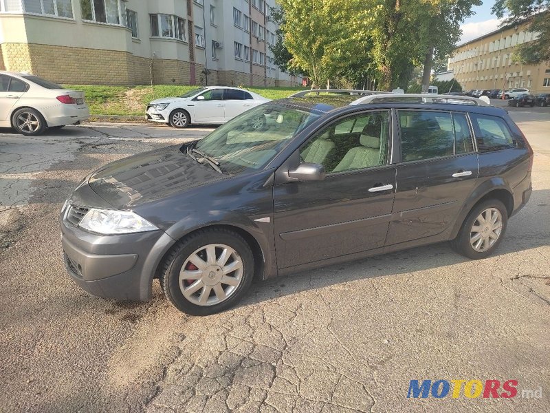 2007' Renault Megane photo #2