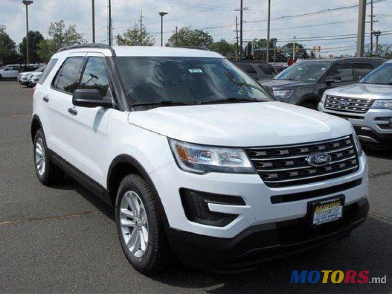 2015' Ford Explorer photo #1