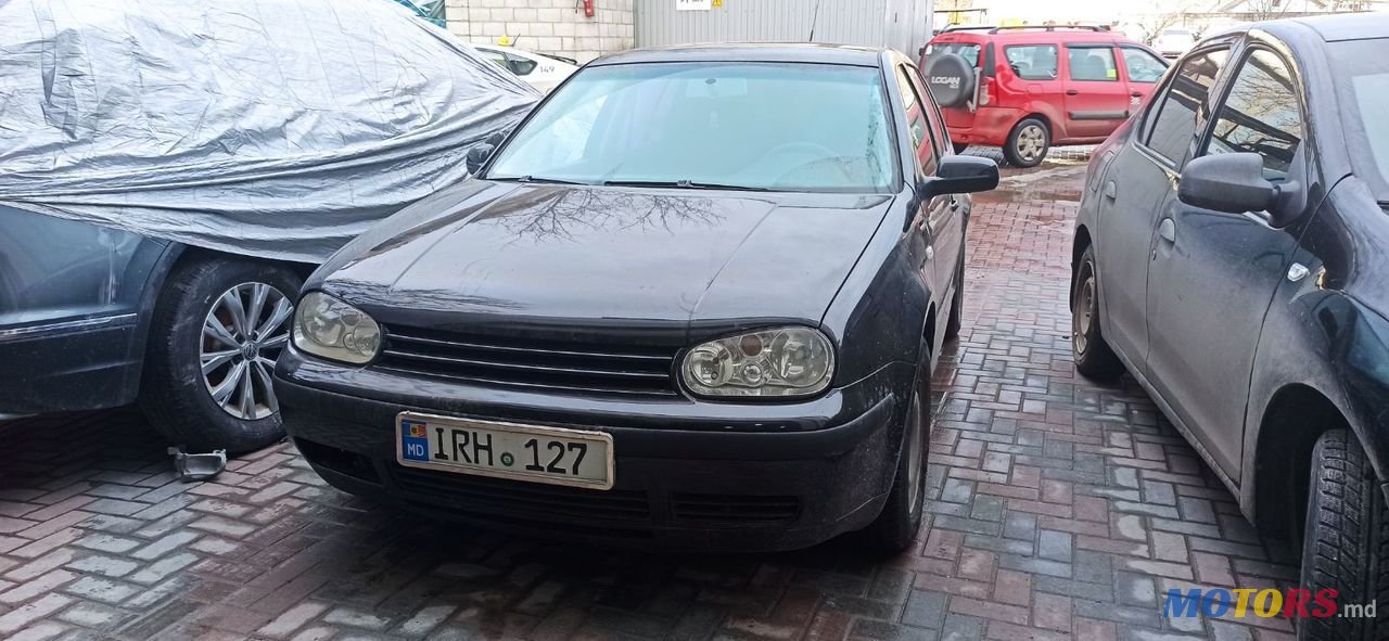 2002' Volkswagen Golf photo #4