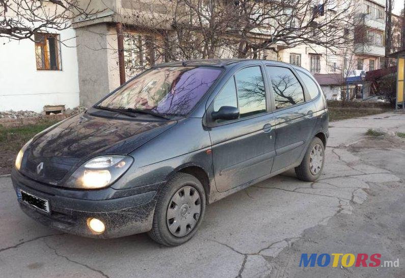 2001' Renault Scenic photo #1